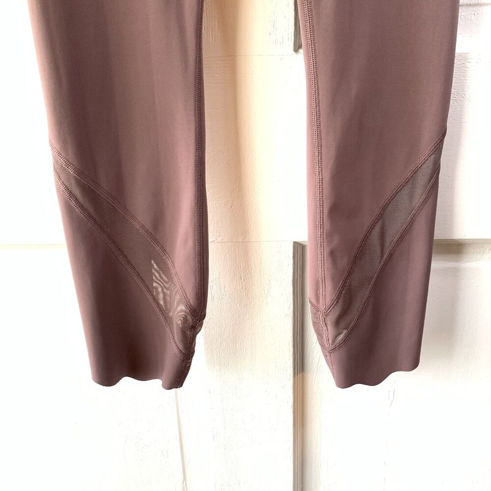 Lululemon Wunder Under Crop Leggings Womens 2 23" Inseam Roll Down Scallop Hem - Picture 3 of 6